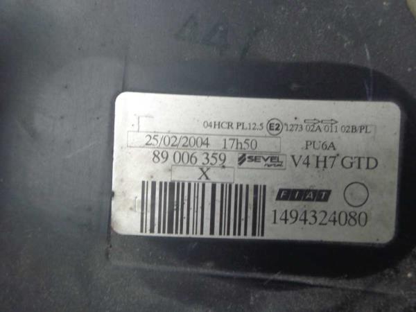 PHARE GAUCHE FIAT - Vue 3